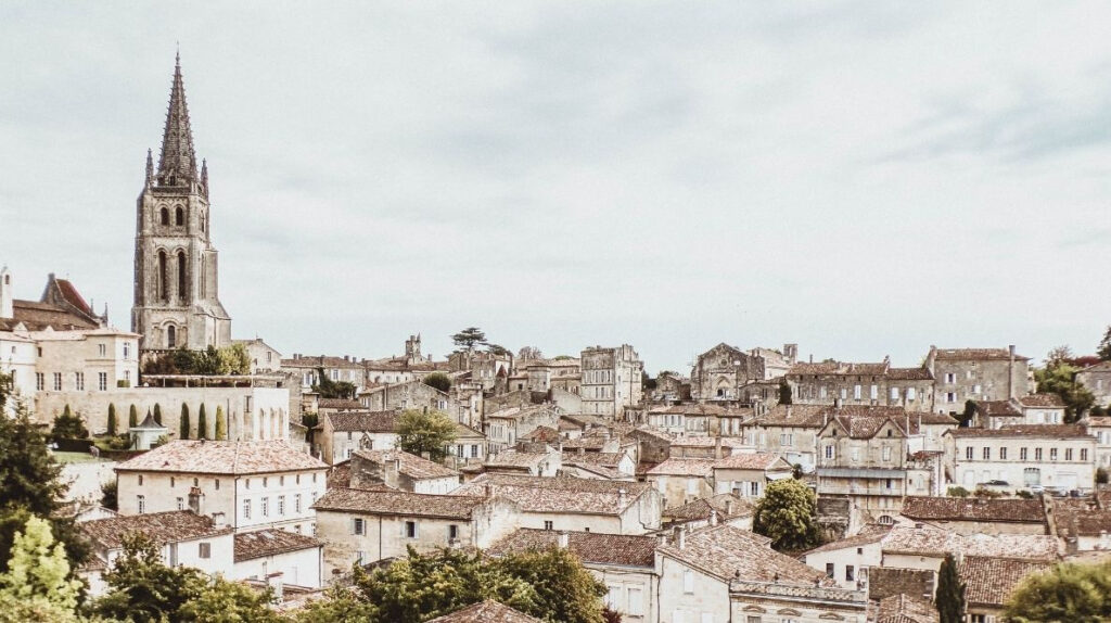Un petit village français